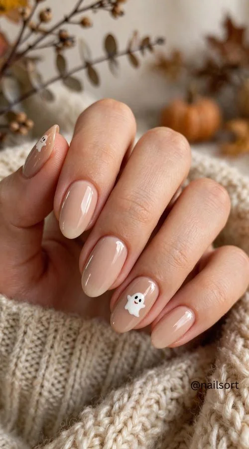 Cute Ghost Accent Nails
