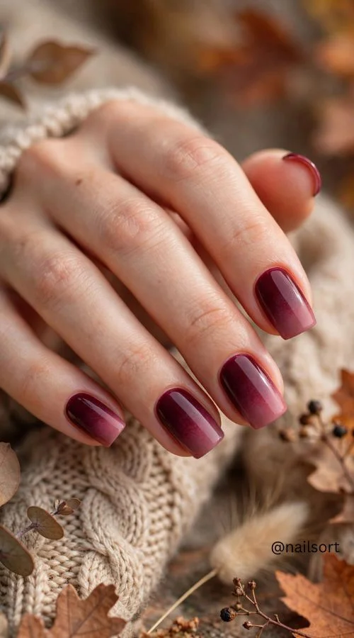 Short Berry Ombre Nails 